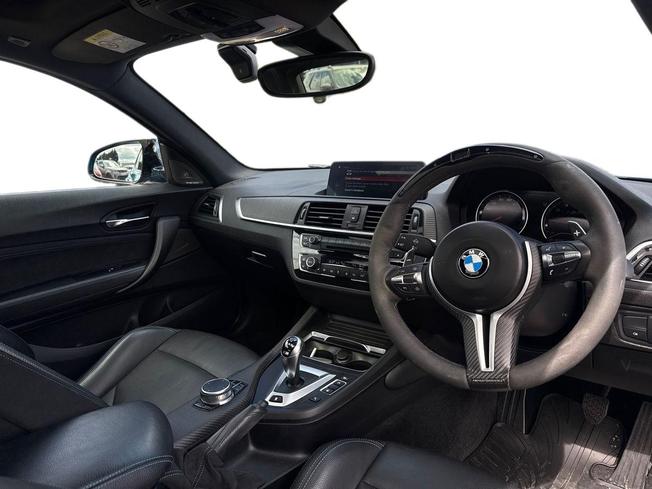 BMW M2 Photo 6
