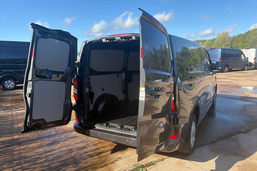 Ford TRANSIT CUSTOM Photo autoimg-bbb67701c3520adae78047f6231b63140dced7c8.jpg