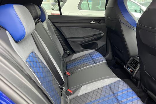 Volkswagen Golf Photo autoimg-bbb73852b8c4f17609ca842e13804c780347f948.jpg