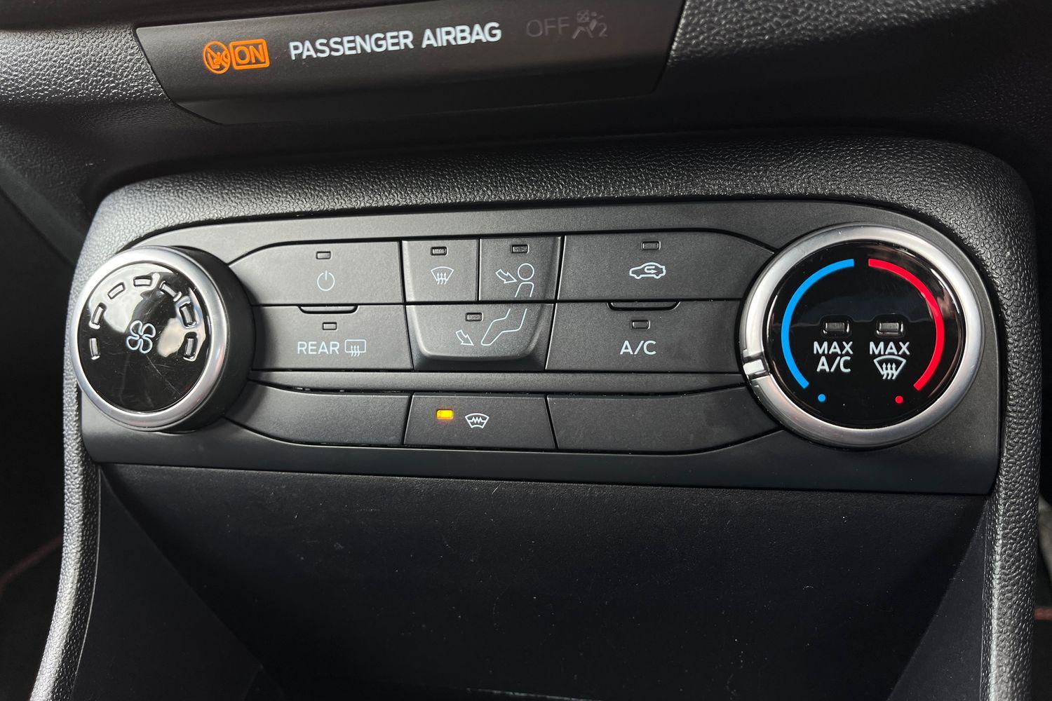 Ford Fiesta Photo 30