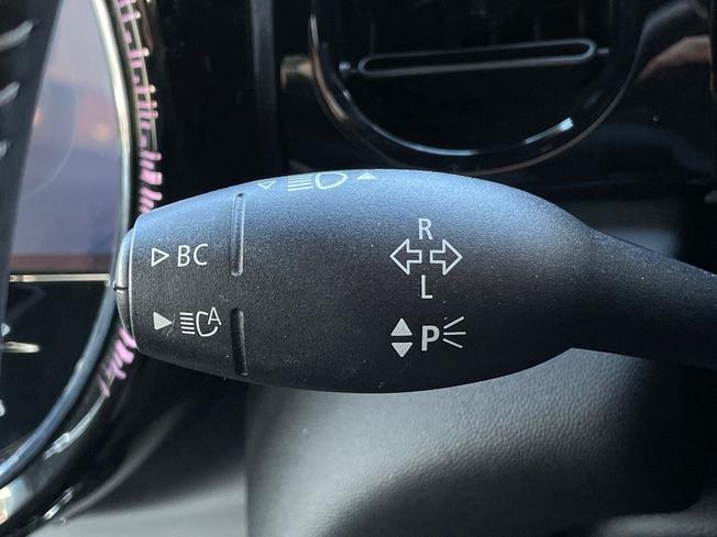 MINI Hatch Photo 39