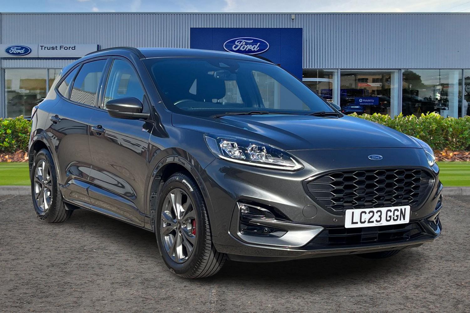 Ford Kuga Photo 0