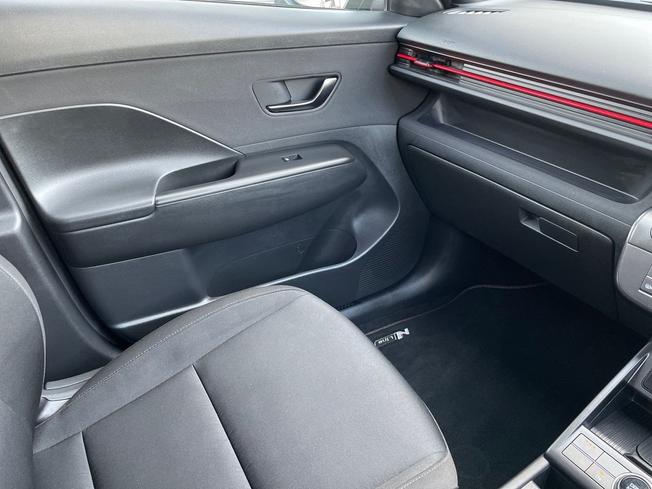 HYUNDAI Kona Photo 57