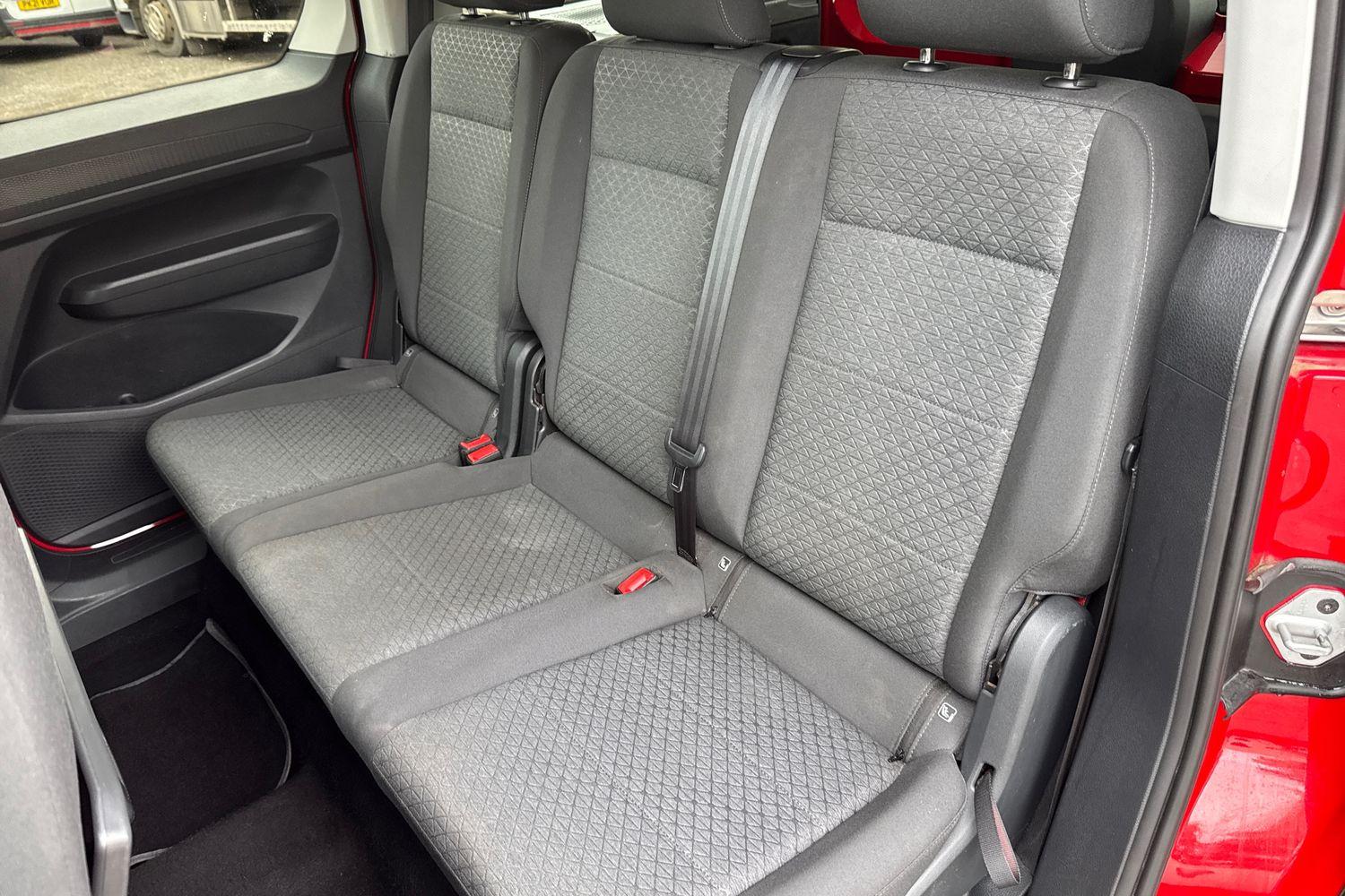 Ford TOURNEO CONNECT Photo 19