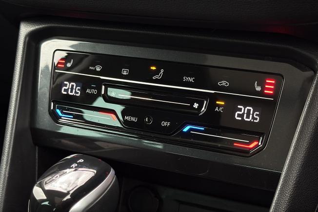 VOLKSWAGEN Tiguan Photo 35