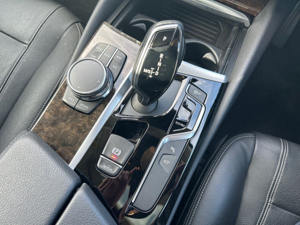 BMW 5 Series Photo autoimg-bbcaa023e5d8bcf9b7b7e8916c35ec91492f980b.jpg