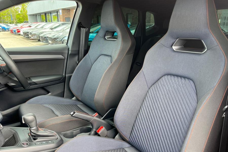 SEAT ARONA Photo autoimg-bbcde9fdedc9a2c6ede08e510c497d56db2b079c.jpg
