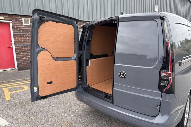 VOLKSWAGEN Caddy Maxi Photo 32