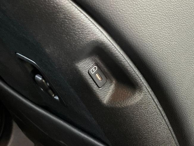 KIA Sportage Photo 35