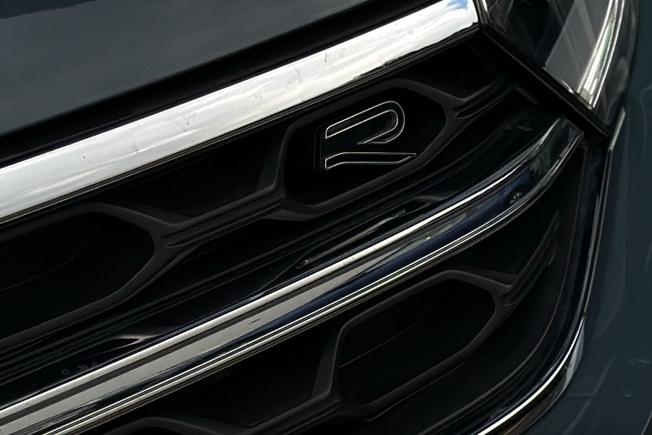 VOLKSWAGEN T-Roc Photo 42
