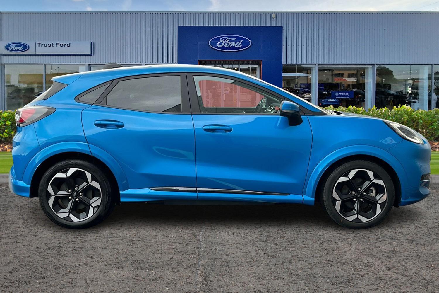 FORD PUMA Photo 2