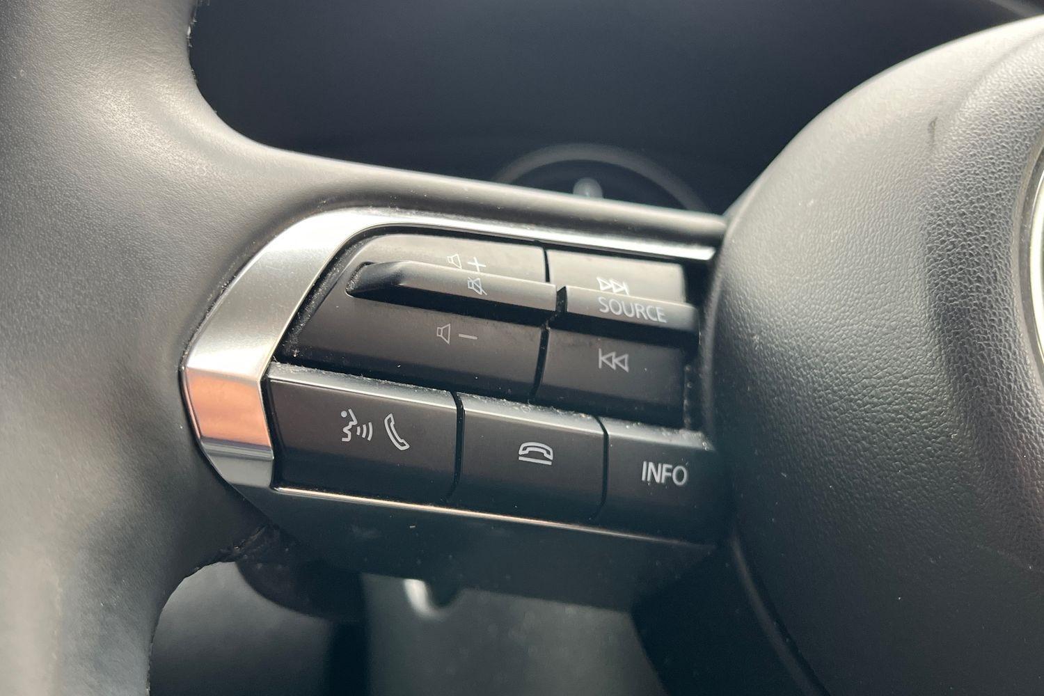 Mazda CX-30 Photo 38