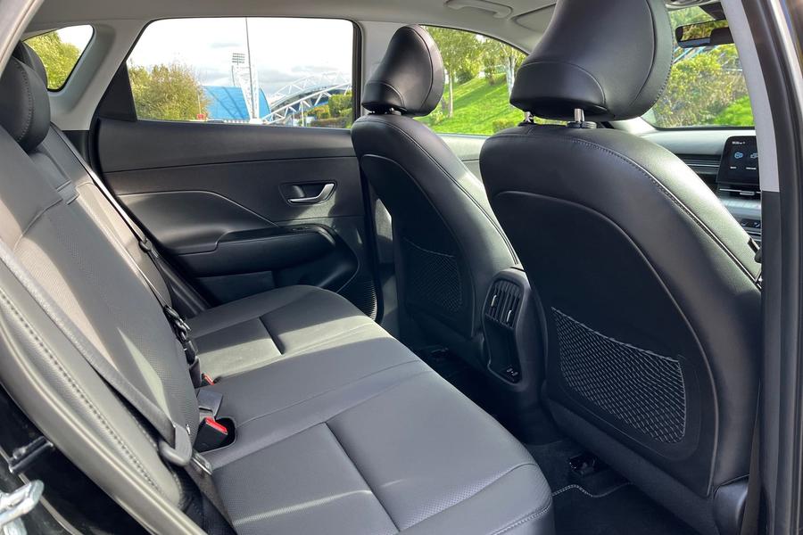 Hyundai KONA Photo autoimg-bbdde643afb6bc6eff9be381e4a7cebb380630e0.jpg