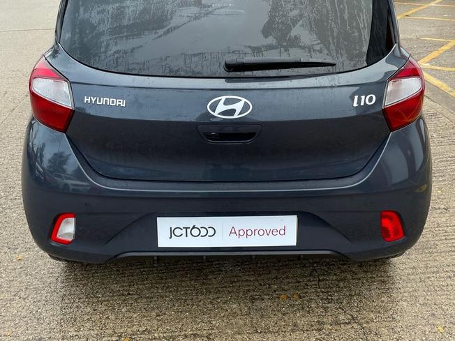 HYUNDAI i10 Photo 25