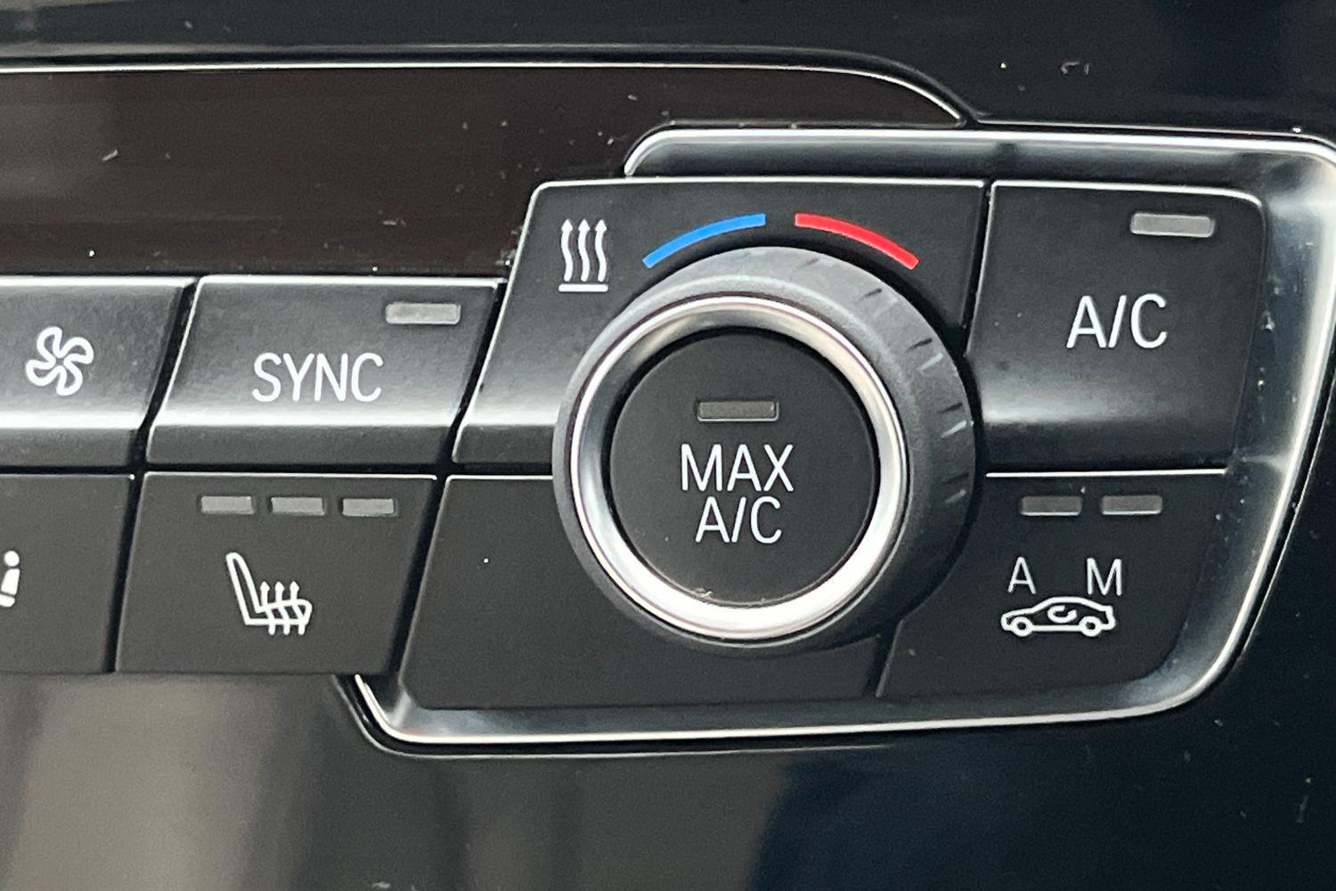 BMW X1 Photo 32