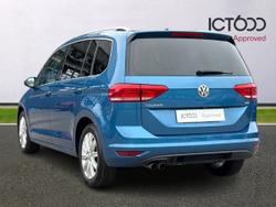 VOLKSWAGEN Touran Photo 3