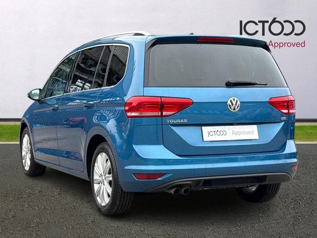 VOLKSWAGEN Touran Photo 3