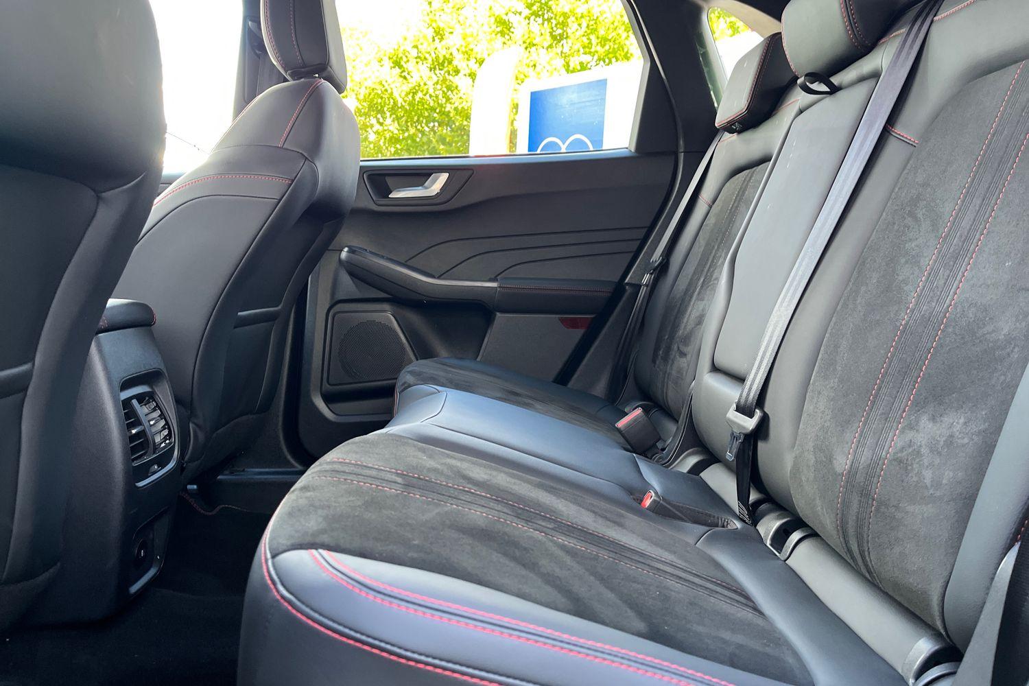 Ford KUGA Photo 19