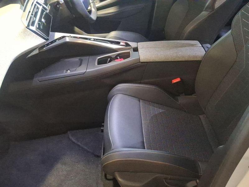 Used Peugeot 3008 BG74VCU 16