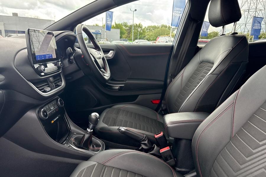 Ford PUMA Photo autoimg-bbe584a1925dc7a9c28f012d63432ca803caa46e.jpg