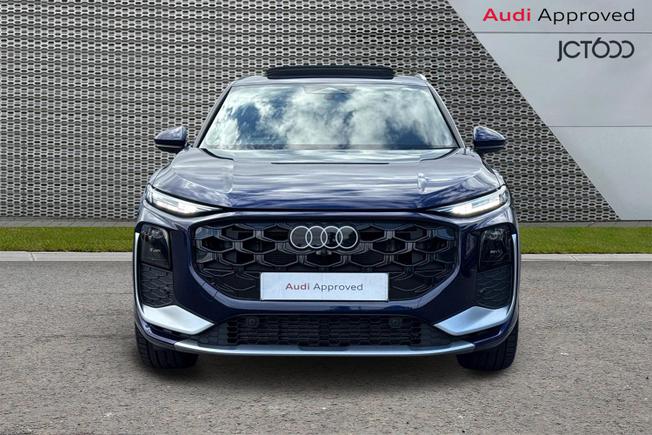 AUDI Q3 Photo 8