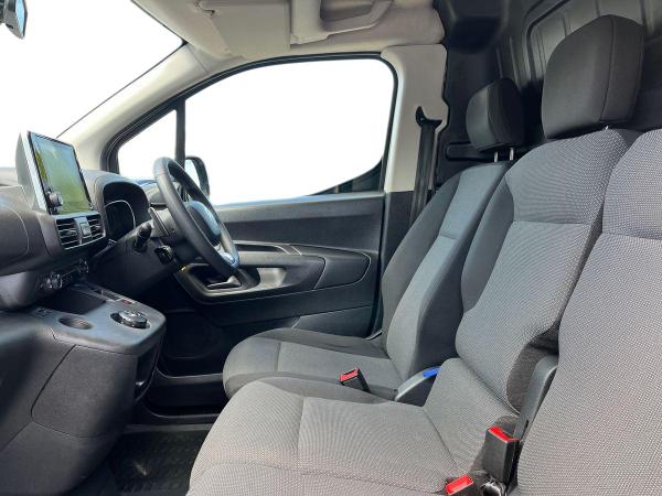 Citroen Berlingo Photo autoimg-bbed749bb5efe61b5e933cabb7ec7c0bbe2e1361.jpg