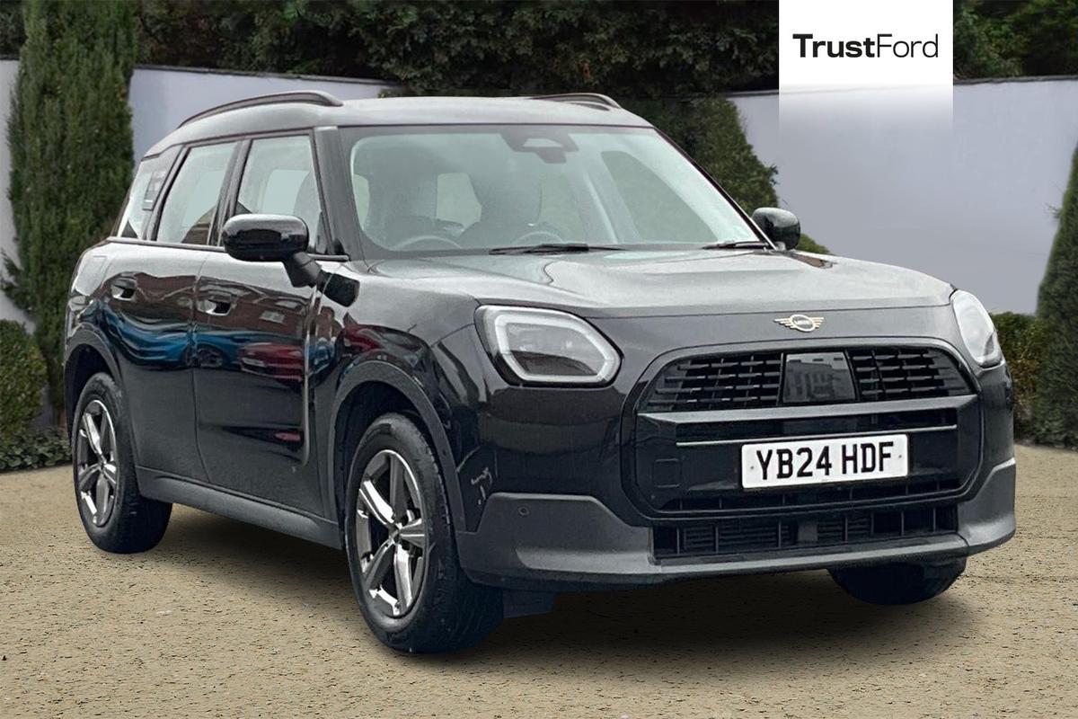 MINI Countryman listing photo
