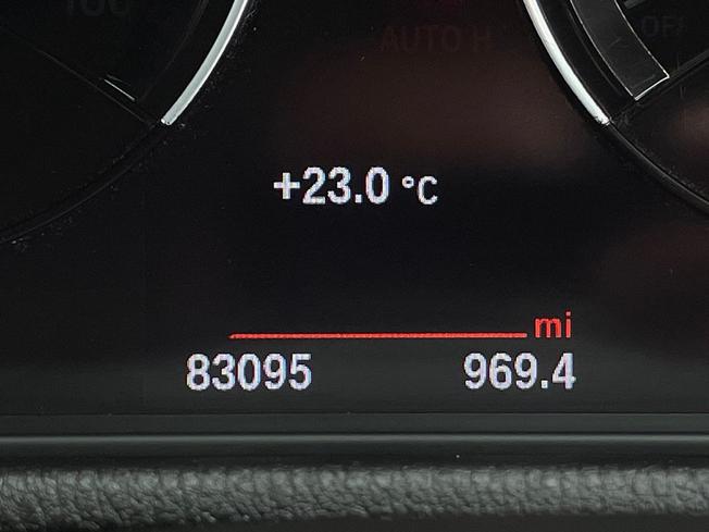 BMW X1 Photo 15