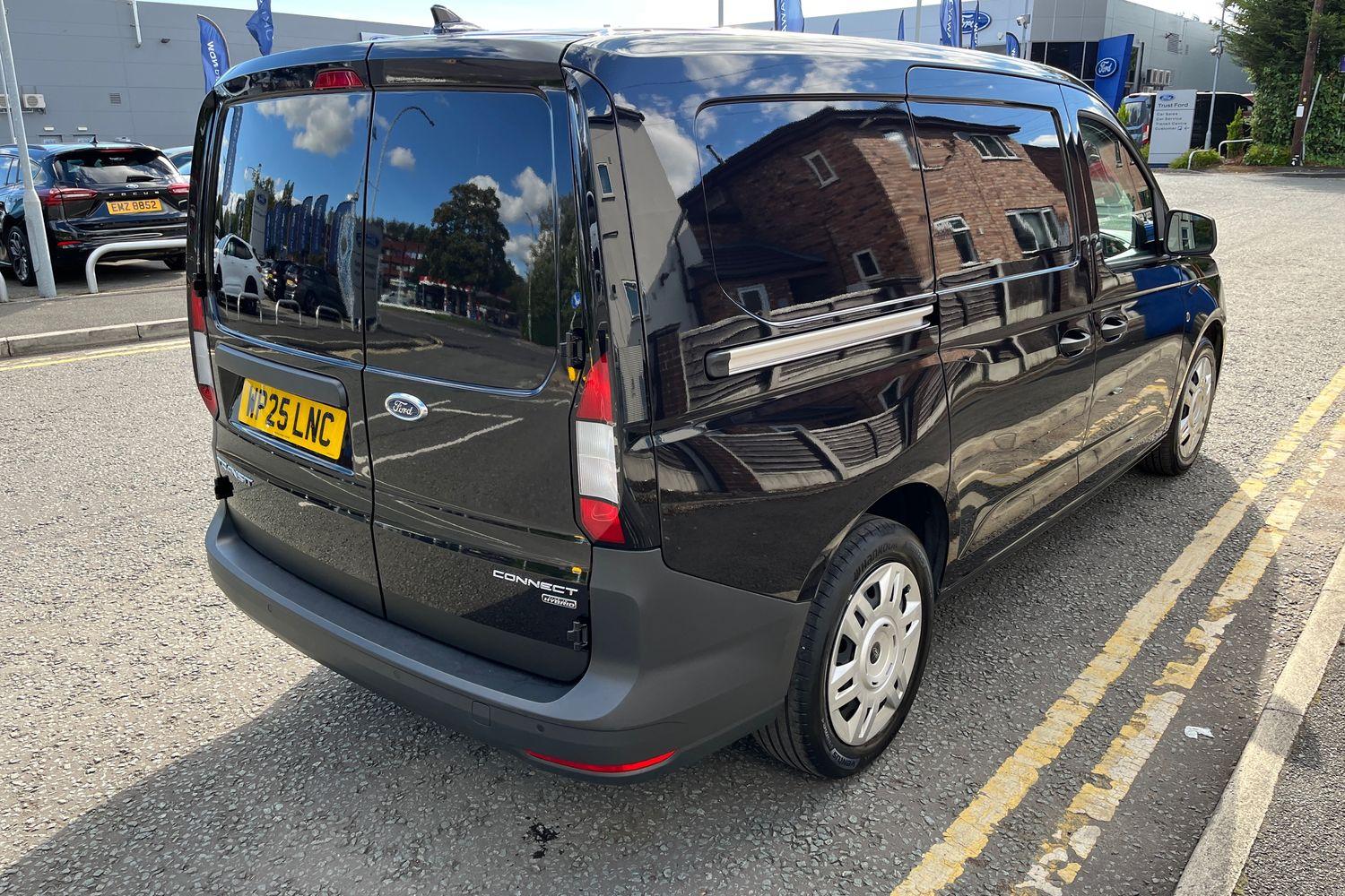 Ford TRANSIT CONNECT Photo 22