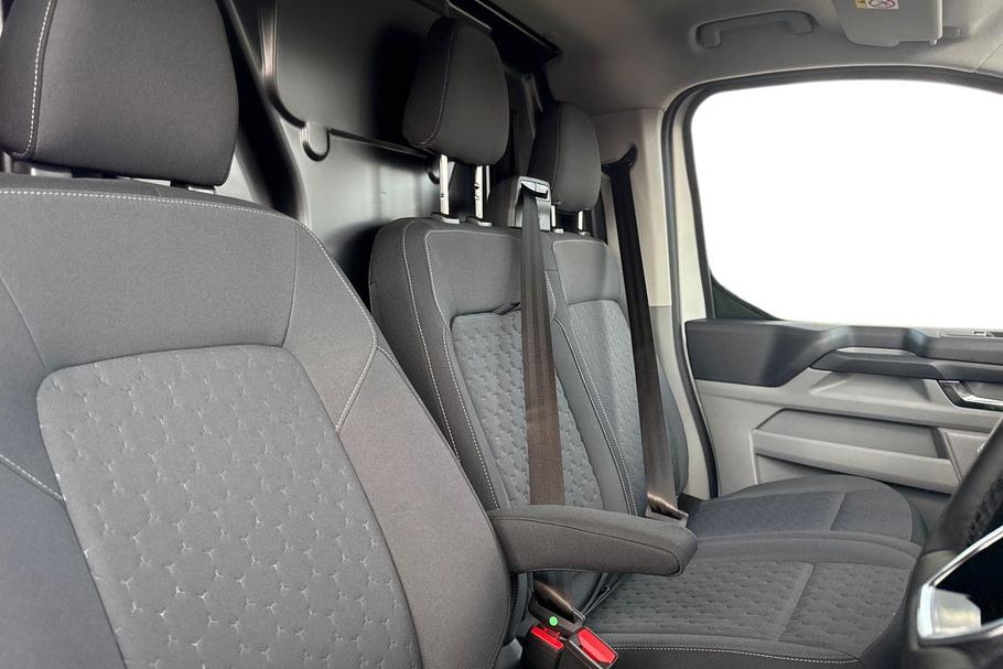 Used Ford TRANSIT CUSTOM SH26XOY 11