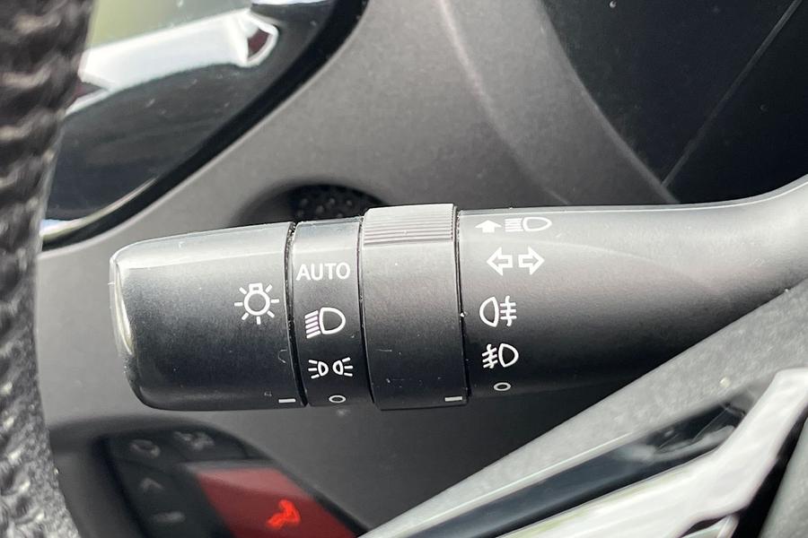 Toyota Aygo Photo autoimg-bbf7ba0b23077b7422cf316d06762f4723434083.jpg