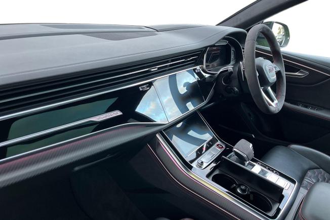 Audi RSQ8 Photo 2