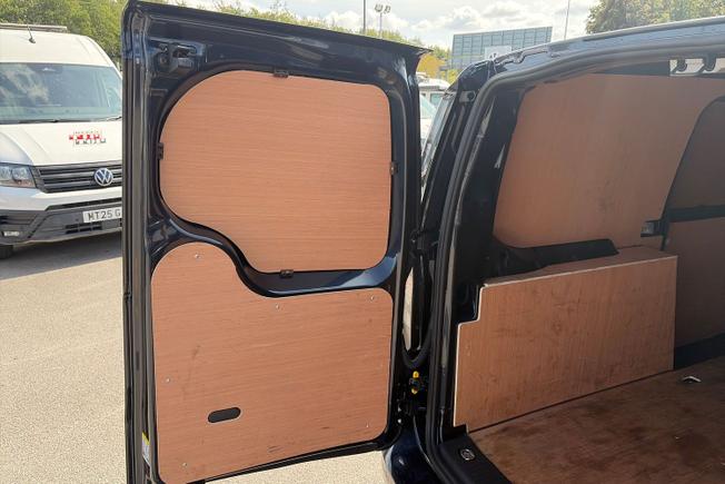 VOLKSWAGEN Caddy Maxi Photo 35