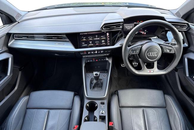 AUDI A3 Photo 11