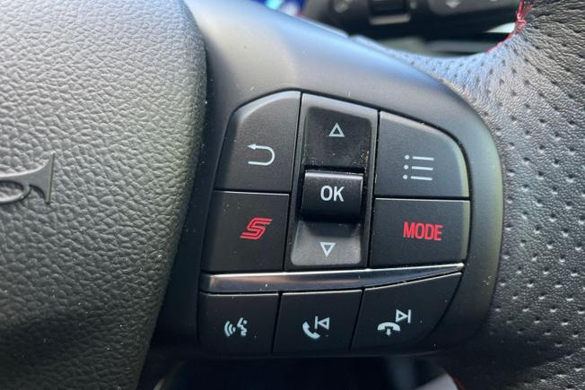 FORD Focus Photo 17