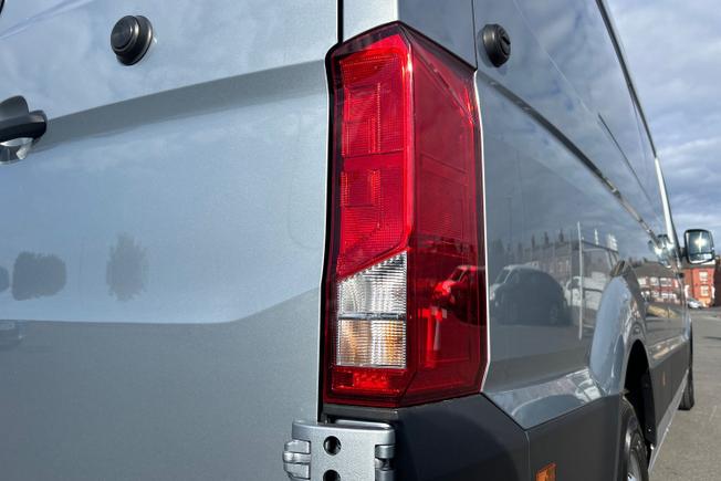 Volkswagen Crafter Photo 18