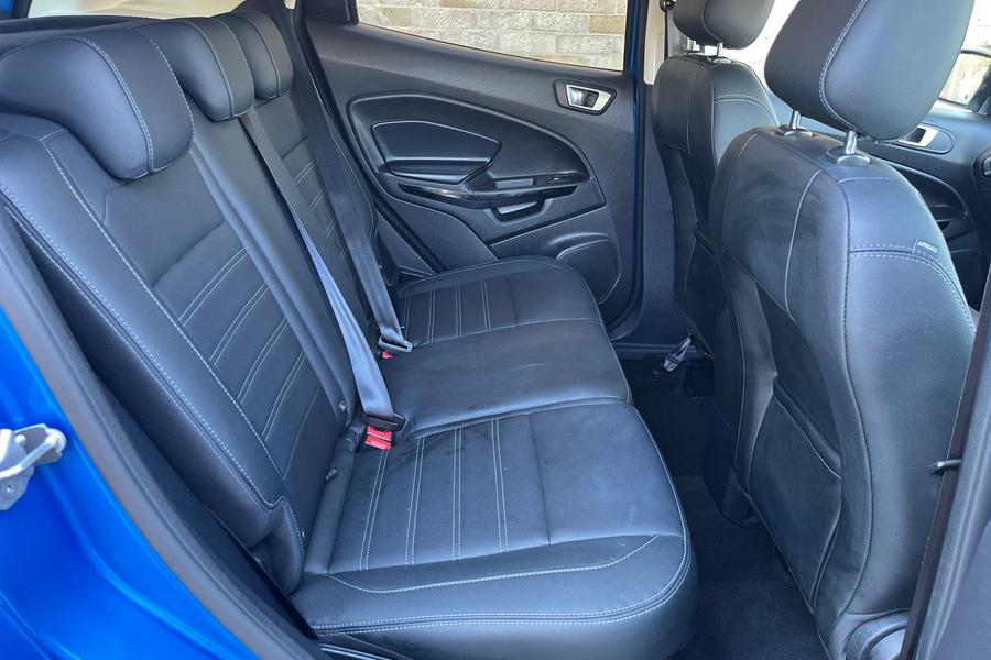 Ford ECOSPORT Photo autoimg-bc08d4fe8ee0c8850685b98a8dea64d7cf3897dc.jpg