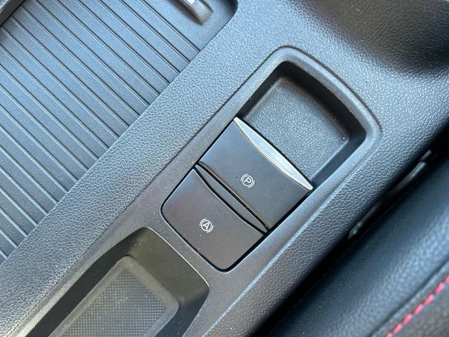 Ford Focus Photo 48