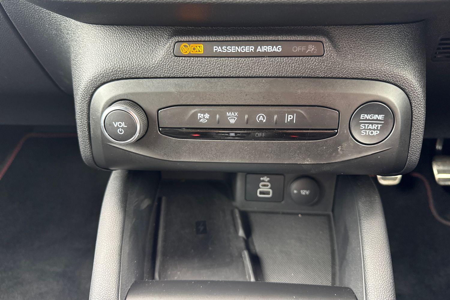 Ford FOCUS Photo 25