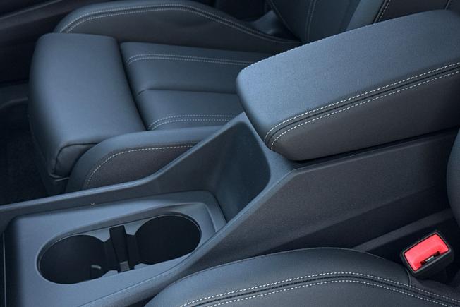 AUDI  Q4 Photo 42