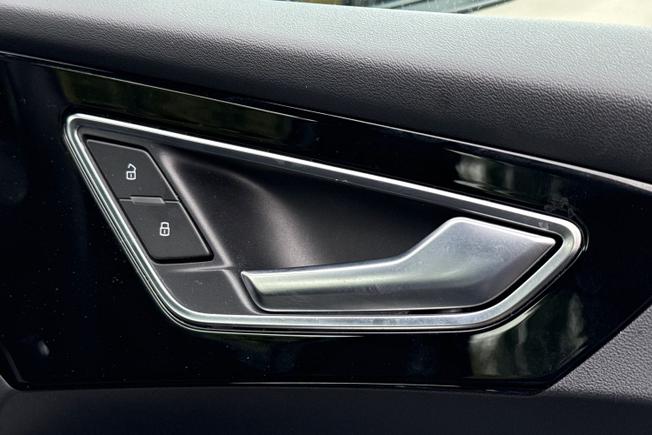 AUDI Q4 E-Tron Photo 28