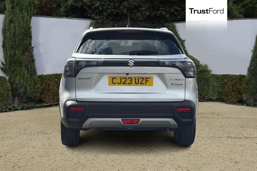 Suzuki S-Cross Photo autoimg-bc1102b8bdaa0dab6c9fff6120cb7a618145df66.jpg