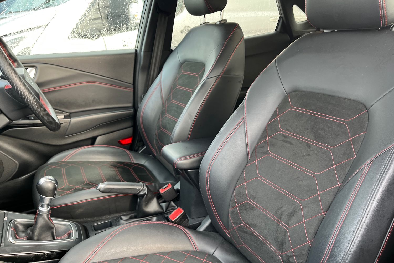 Ford PUMA Photo 18