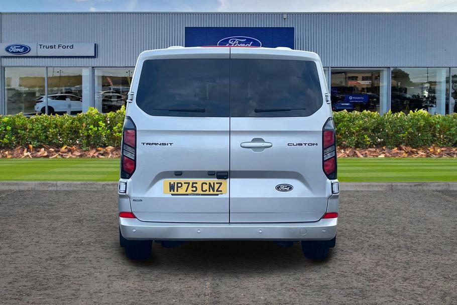 Used Ford TRANSIT CUSTOM WP75CNZ 12