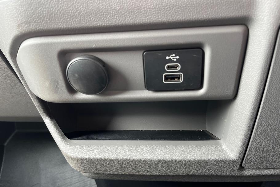 Used Ford TRANSIT CUSTOM WP75FYU 30
