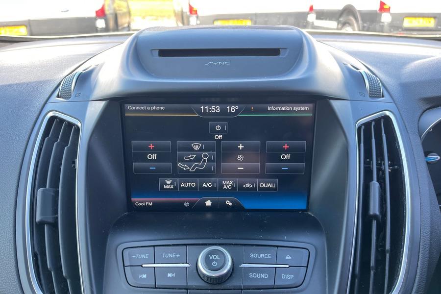 Ford GRAND C-MAX Photo autoimg-bc15a363ff00b3a4fcd4bb569f4ceed70f7eb7a1.jpg