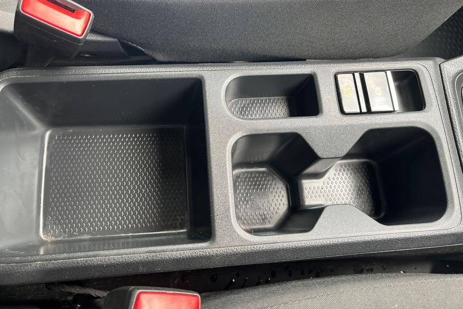 Used Ford TRANSIT CONNECT WR25OAC 36