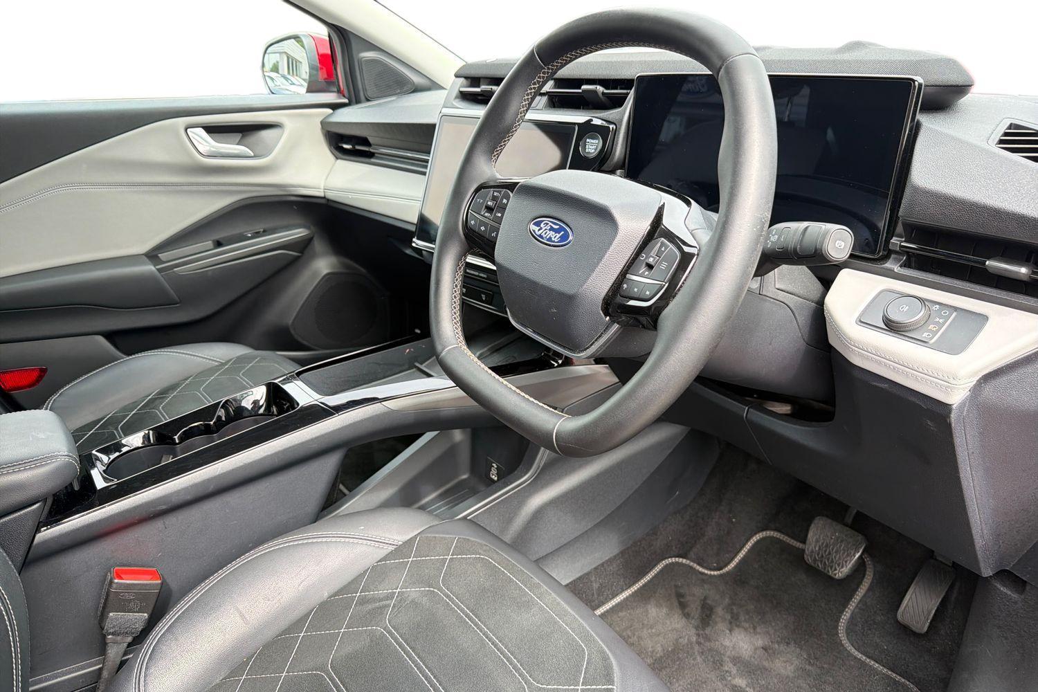 Ford Puma Gen-E Photo 8