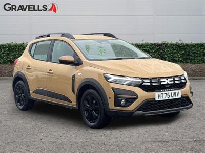 Used 2026 Dacia SANDERO STEPWAY 1.0 TCe EXTREME Hatchback 5dr Petrol Manual Euro 6 (s/s) (90 ps) Beige at Gravells