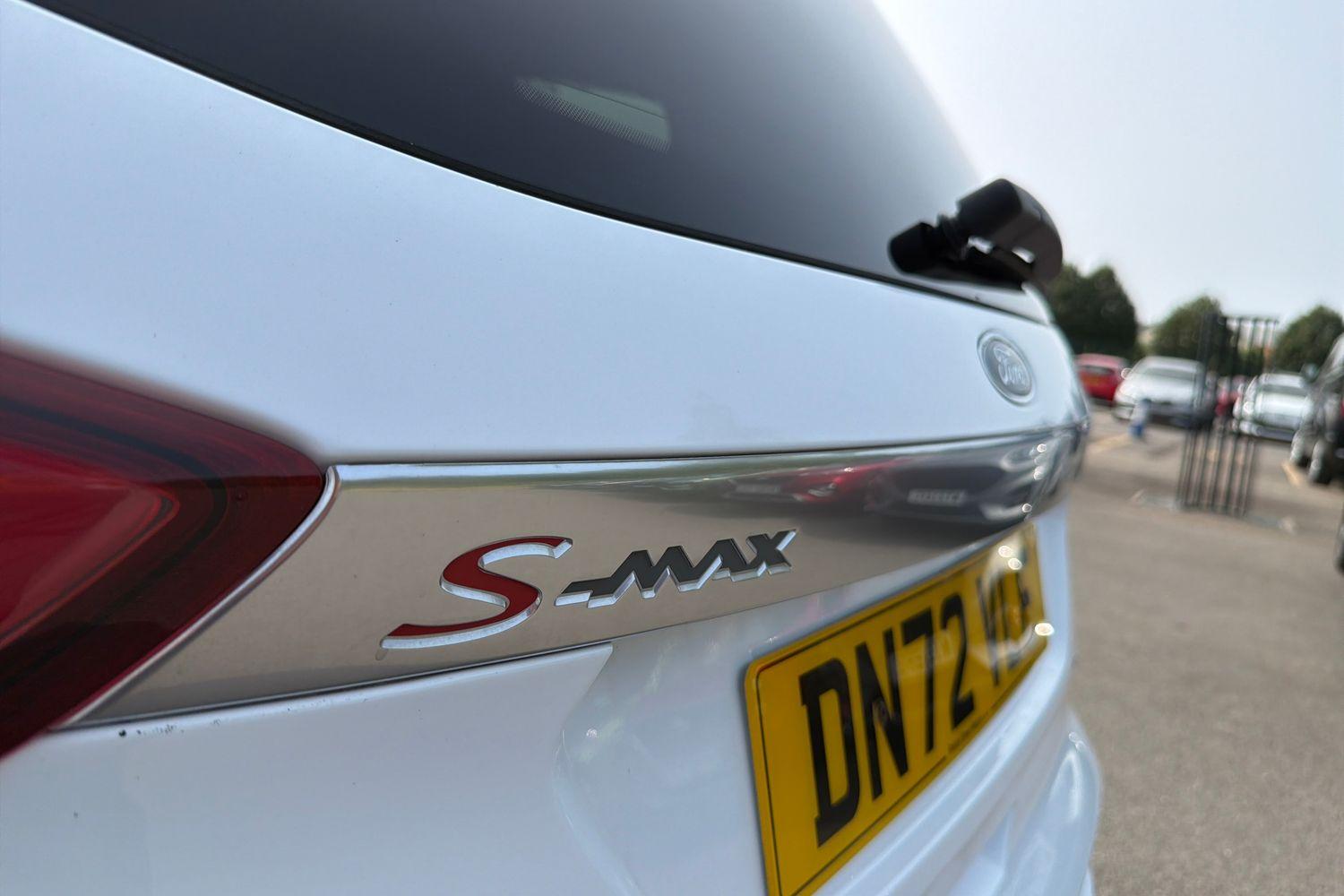 Ford S-MAX Photo 27